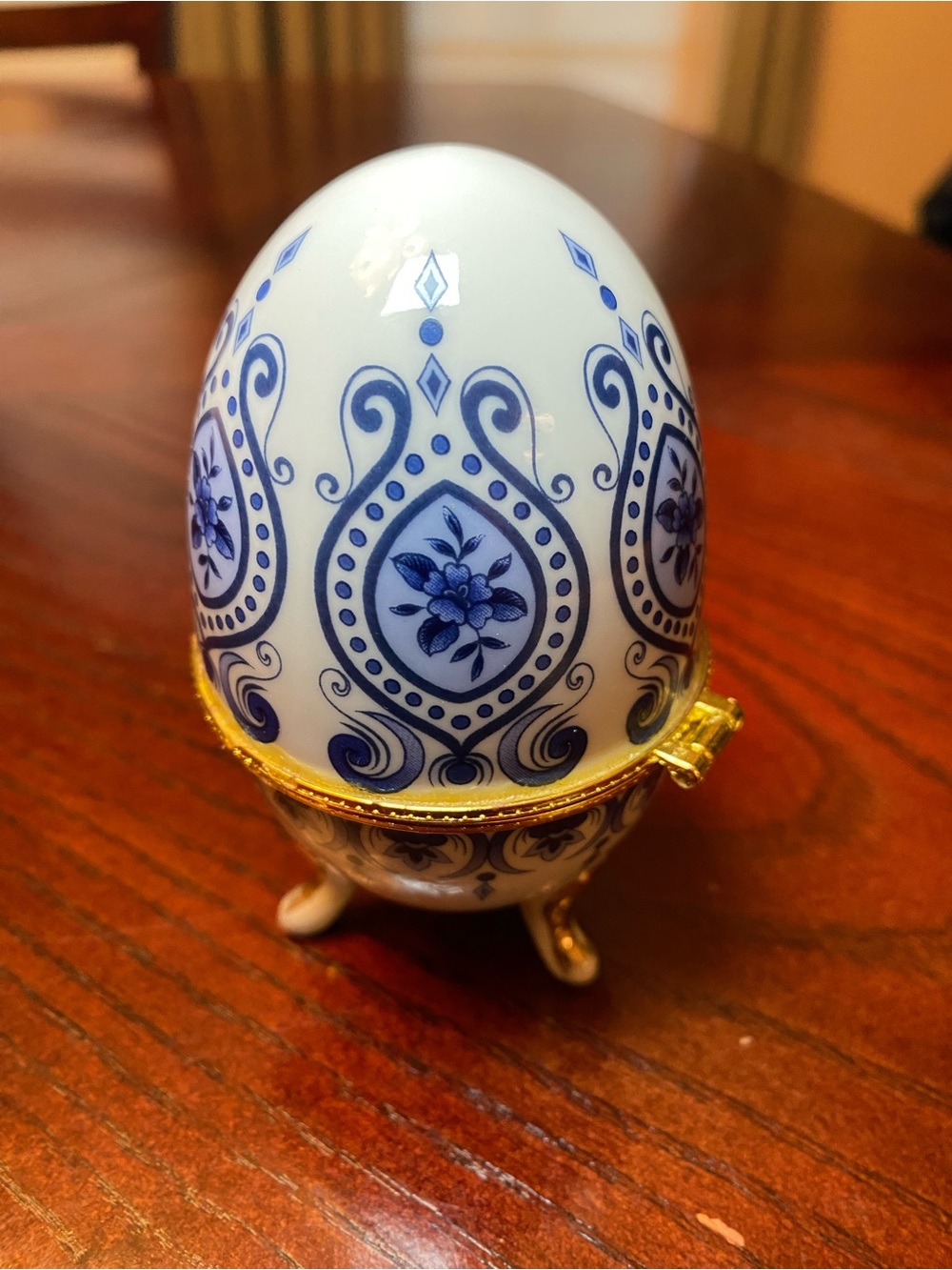 Decorative Blue and White Porcelain Hinged Egg Shaped Trinket Box with Gold Trim